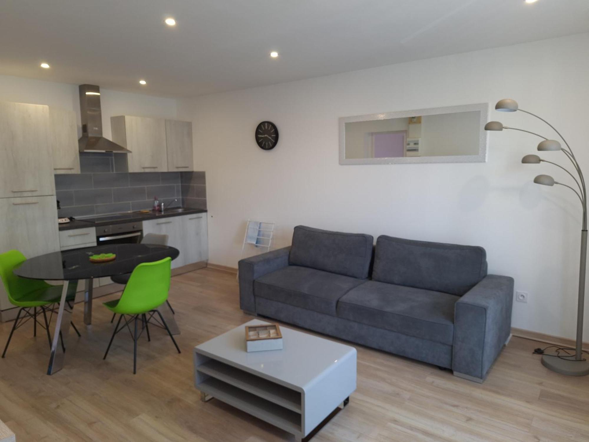 Gite De L'Octroi -Proche Centre Remiremont Lägenhet Exteriör bild